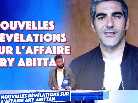 Touche pas à mon poste